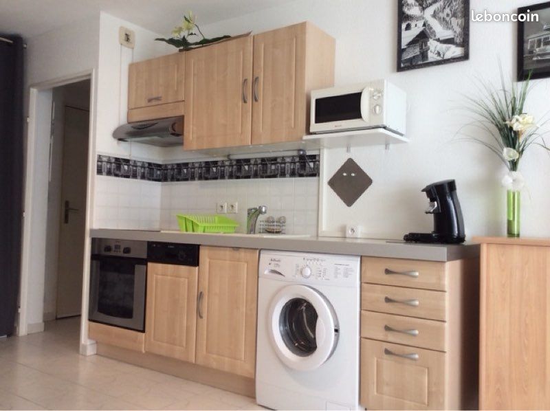 Appartement 1 pièce 24 m² · à Fréjus · 24 m² · 730 €