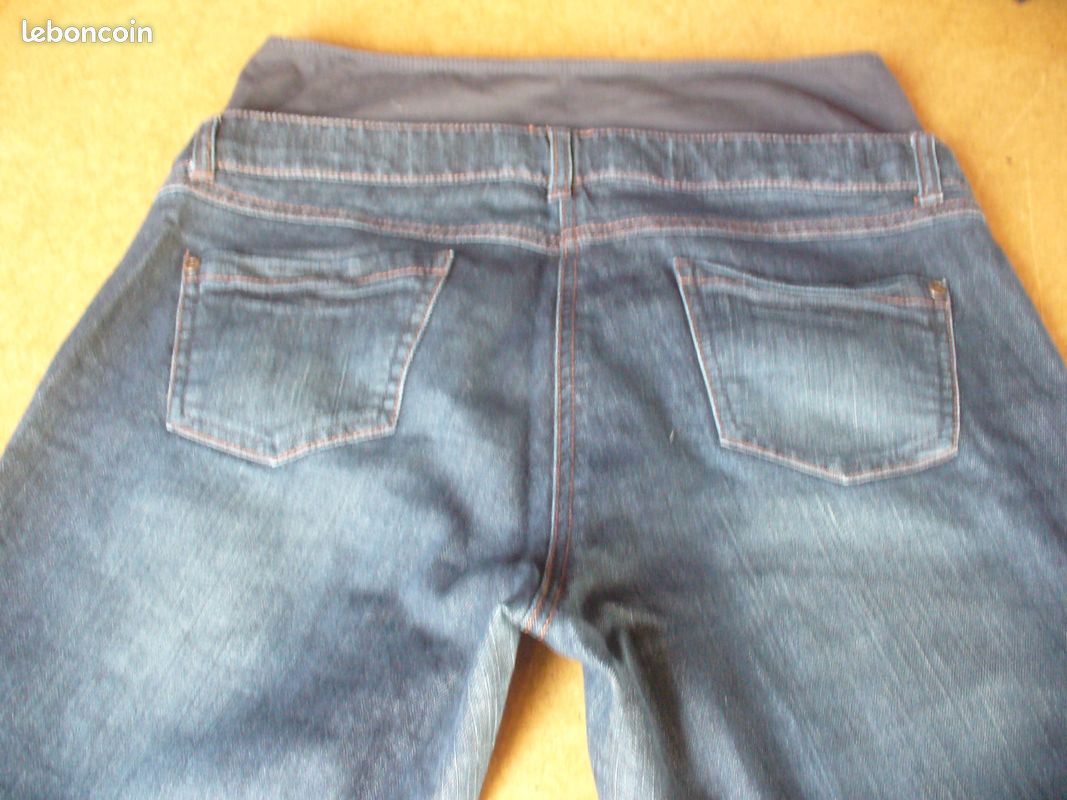 Jeans de grossesse T40 - Vendu à l'unité - 1 Noir 3 Bleus Taille 40 - L · Très bon état (image 6)