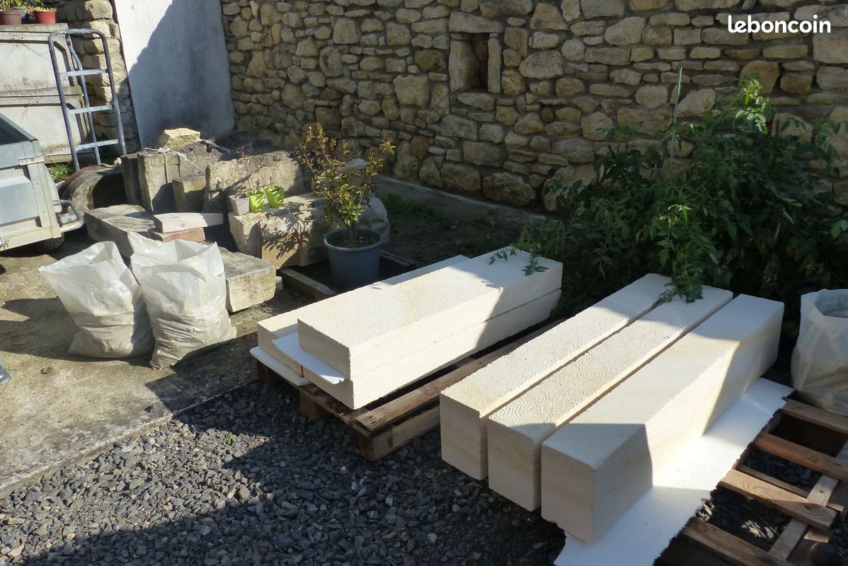 Pierres de paussac blanche linteaux & bassoirs (image 1)
