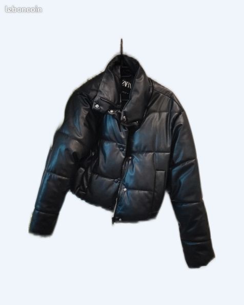 Blouson Zara court
Épais chaud et souple 
Taille XS 
Très propre (image 1)
