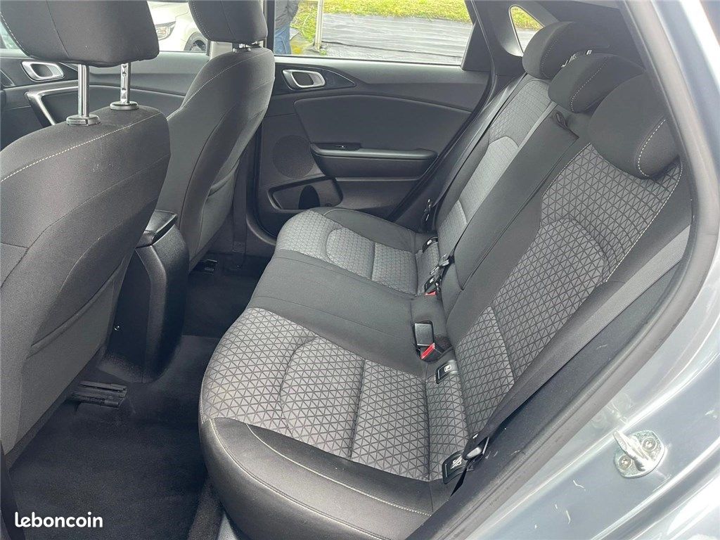 Kia CEED III 1.0 T-GDI 120 CH BVM6 Active (image 7)
