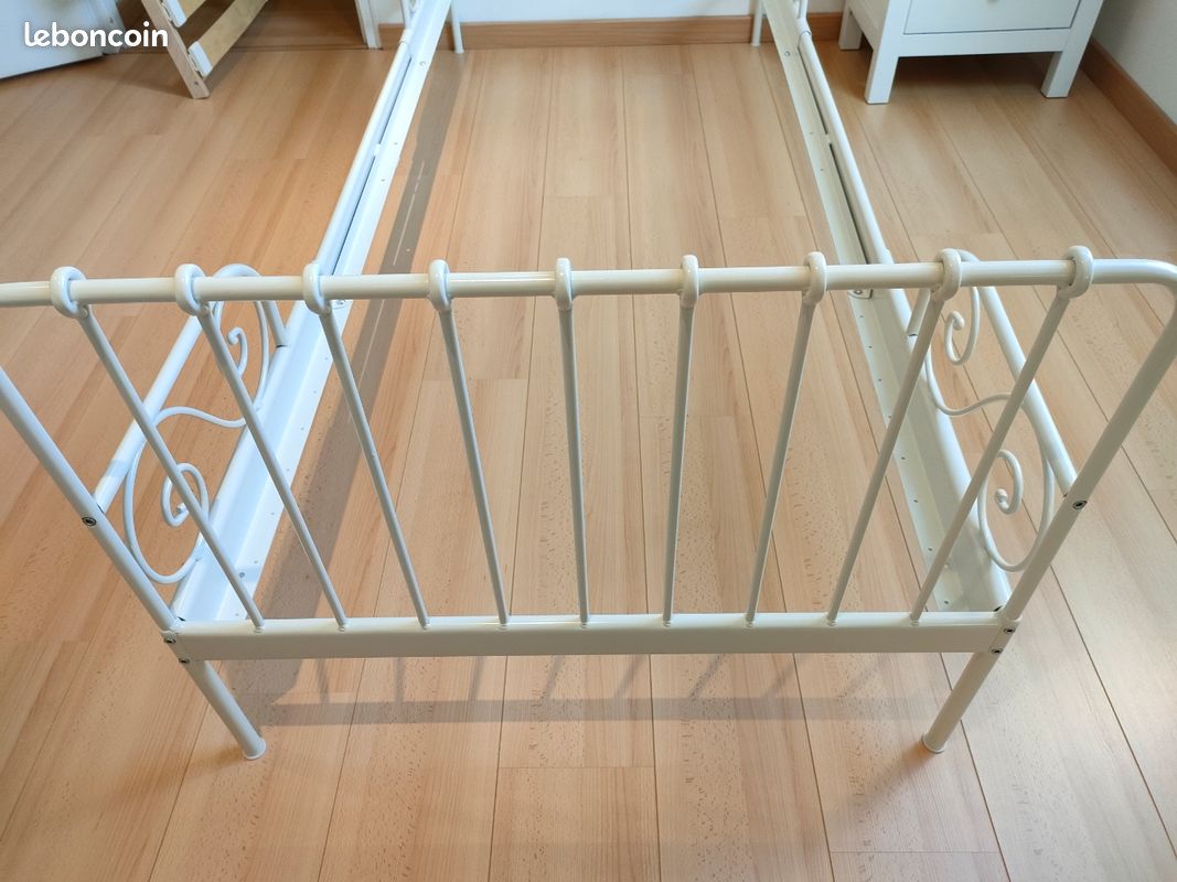 Lit Ikea évolutif+Sommier+Matelas (image 4)