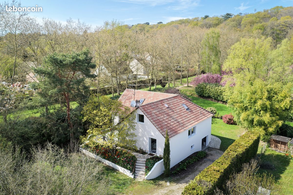 Maison 7 pièces 160 m² · à Fontenay-lès-Briis · 160 m² · 499 000 €