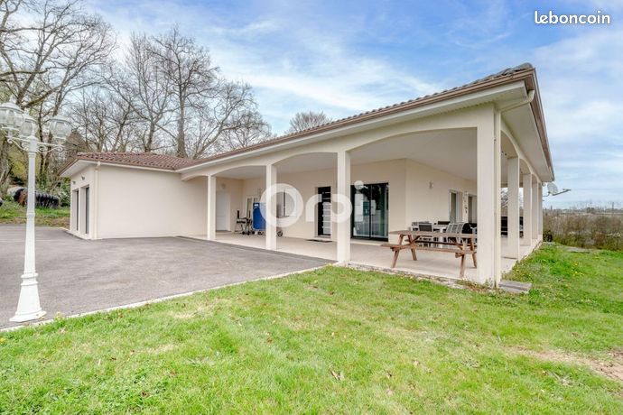Maison 6 pièces 200 m²