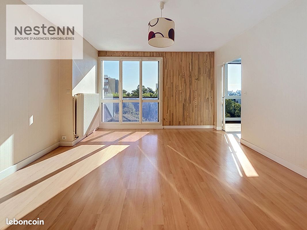 Appartement 3 pièces 74 m² · à Orléans · 74 m² · 880 €/mois