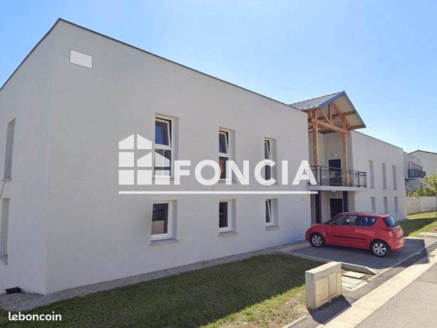 Studio 1 pièce 19 m²