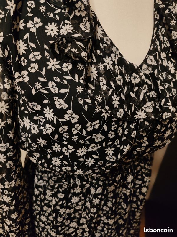Robe fleurie (image 3)