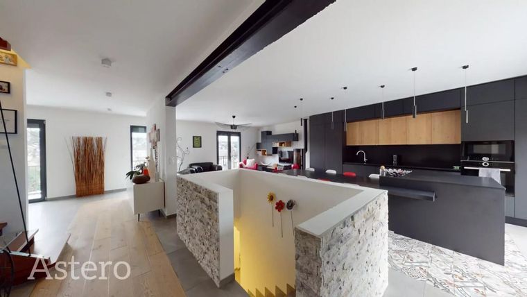Maison a vendre  - 6 pièce(s) - 193 m2 - Surfyn