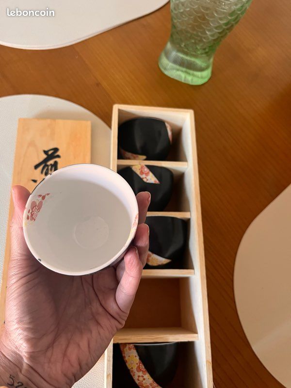 🏮 Set de 5 tasses japonaises artisanales – avec boîte en bois signée 🏮 (image 5)