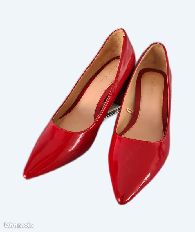 Chaussures à Talons Zara Rouge Lanières - Taille UK 5, Talons Bas, Neuves Sans Boîte