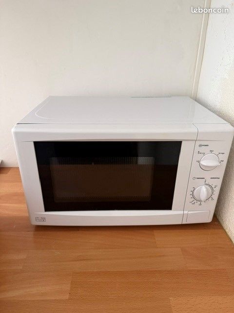 Urgent vend Cuisine blanche entièrement équipée avec électroménager – À démonter sur place (image 6)