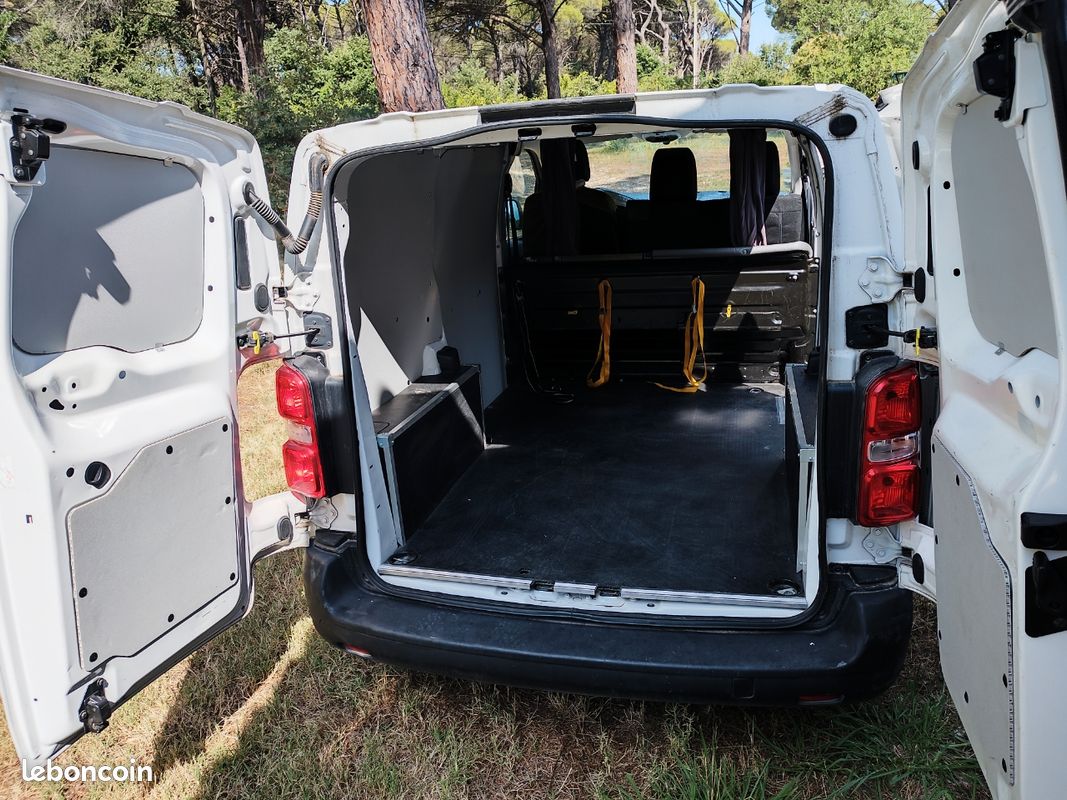 Toyota proace (image 2)