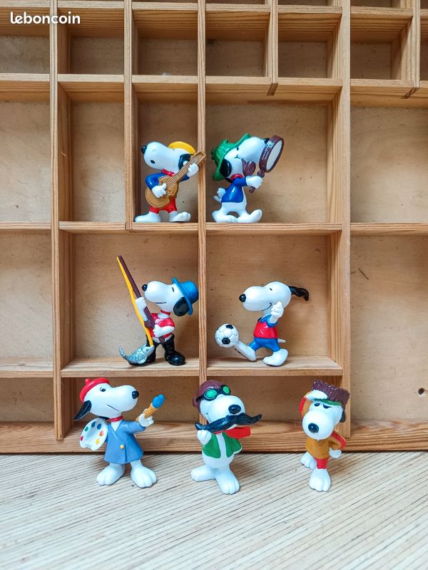 Snoopy - Figurine PVC Schleich - Snoopy Ecolier En Patin à Roulette  T Bleu A15872