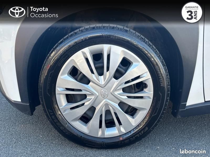 Toyota Aygo X 1.0 VVT-i 72ch Active Business MY23 (image 16)