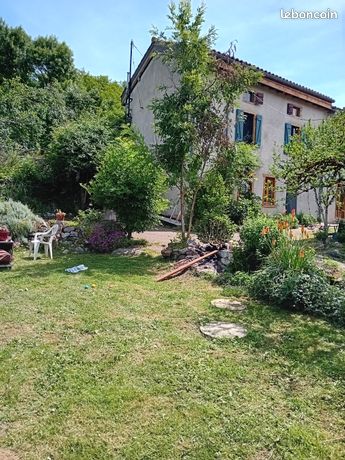 Maison 7 pièces et grange