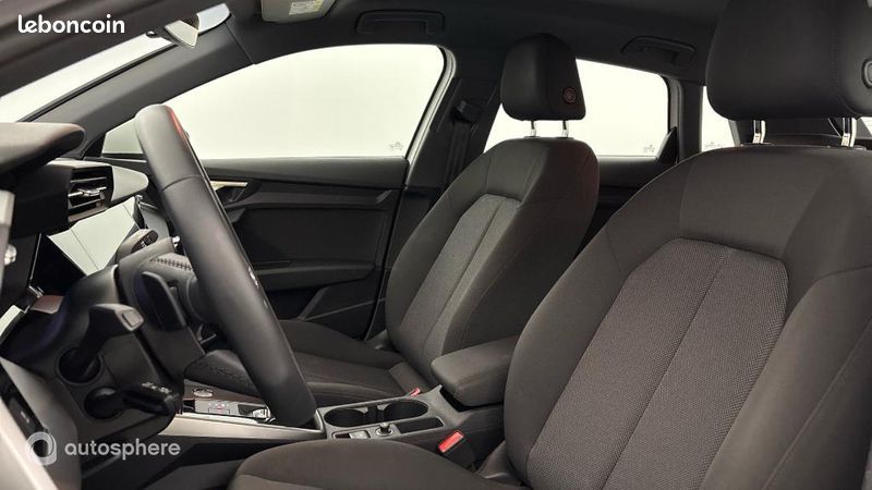 Audi A3 Sportback 30 TFSI 110ch Mild Hybrid S tronic 7 (image 12)
