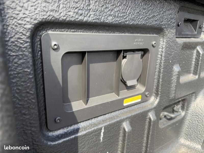 Ford Ranger 2.0 EcoBlue 205ch Stop&Start Super Cab Wildtrak e-4WD BVA10 (image 8)