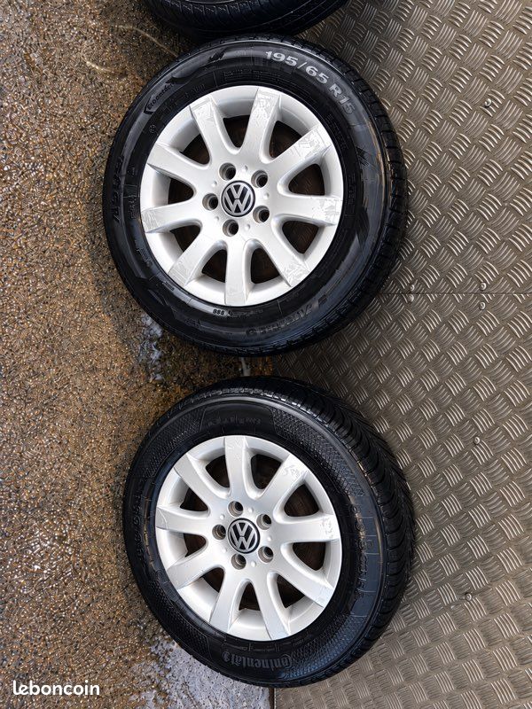 Jantes alu Volkswagen 15 pouces + pneus – 140 (image 1)