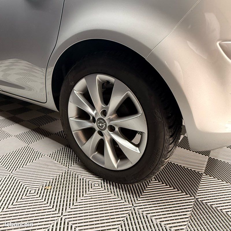 Opel corsa active - Clim - CarPlay - régulateur (image 7)