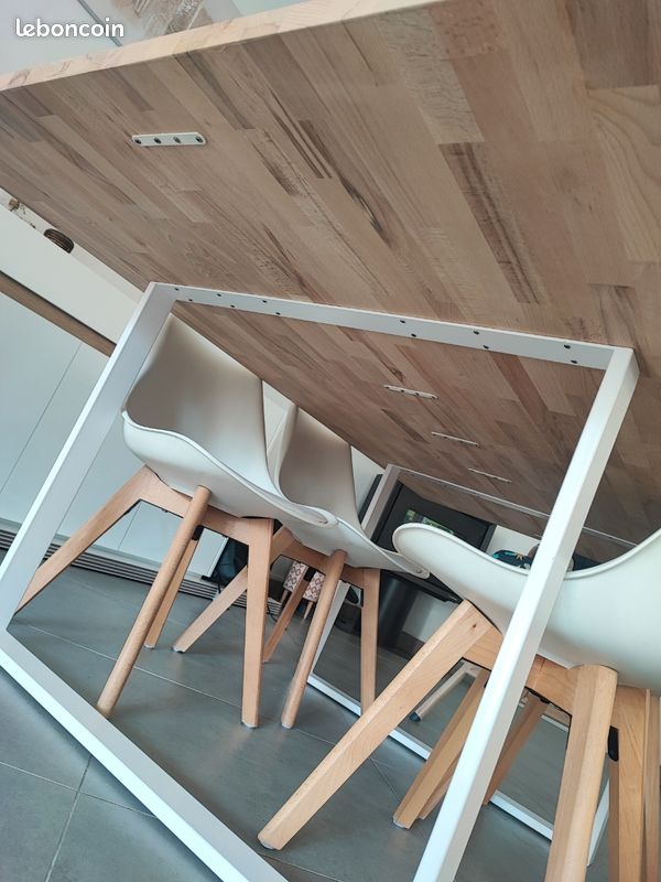 Table à manger en bois (hêtre) 2m x 1,10m (image 4)