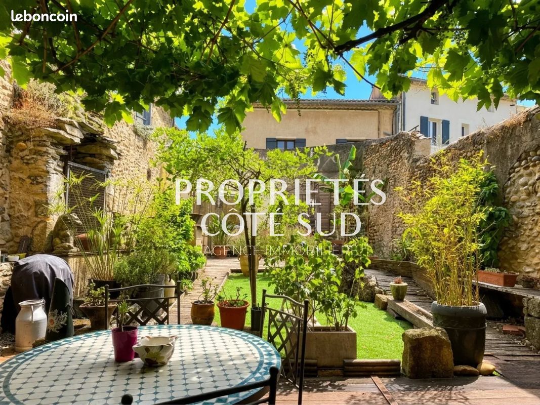 Maison 6 pièces 125 m² · à Roquemaure · 125 m² · 265 000 €