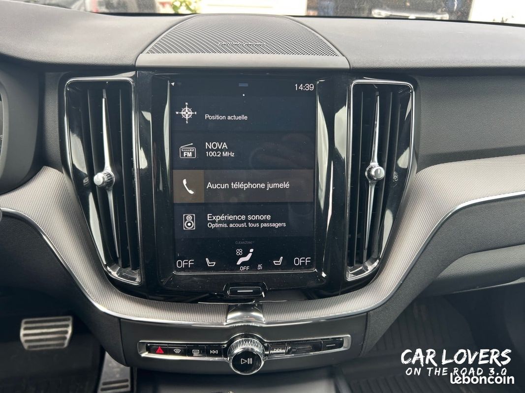 VOLVO XC60 D4 AdBlue 190 ch Geartronic 8 R-Design (image 13)