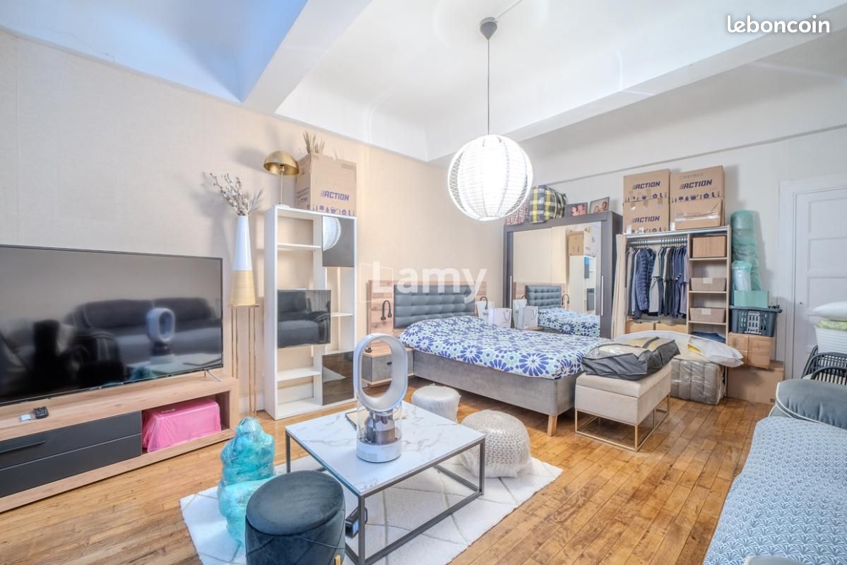Appartement 1 pièce 54 m² · à Lons-le-Saunier · 54 m² · 105 000 €