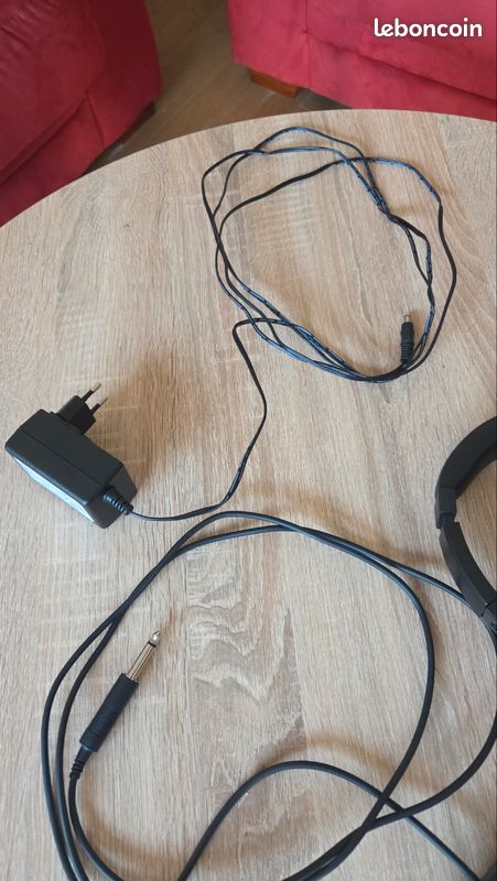 Piano Yamaha p45 + stand et housse (image 5)