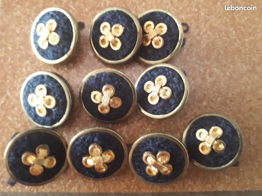 10 boutons tissu et métal doré vintage (image 1)