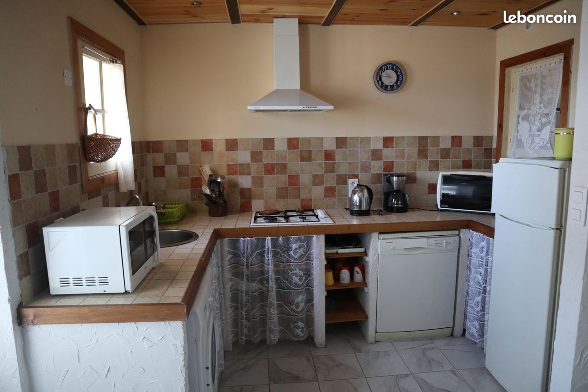 Villa bord de mer située à la marine de Bravone (image 15)