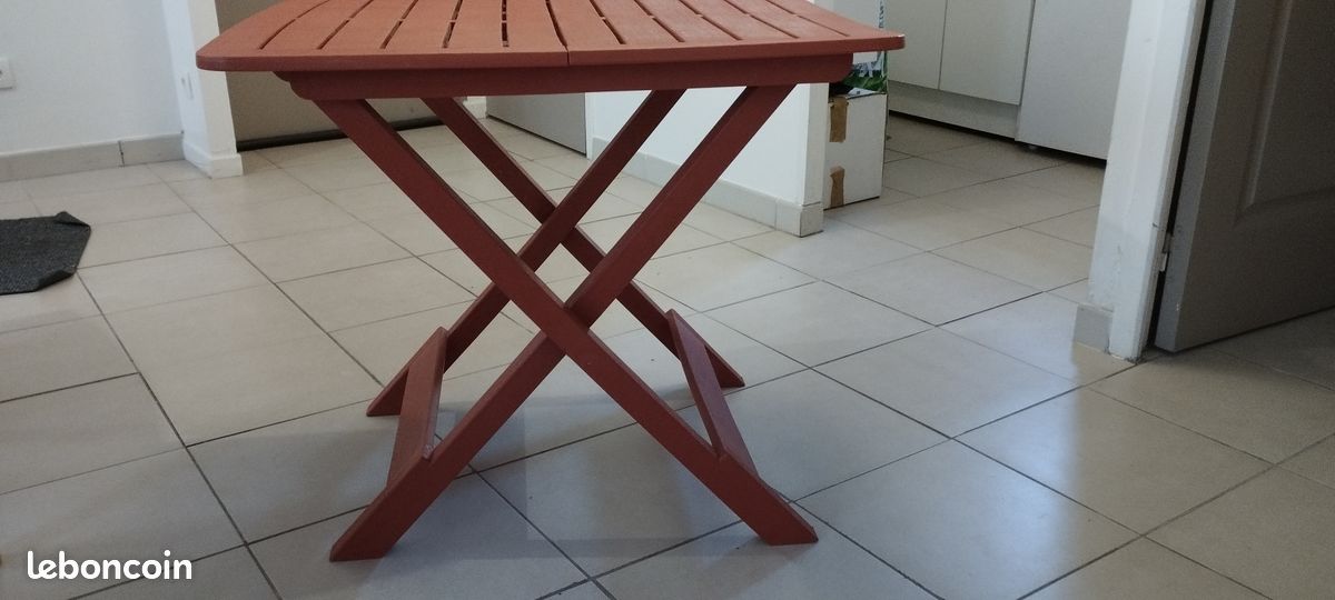 Vend table pliante (image 2)