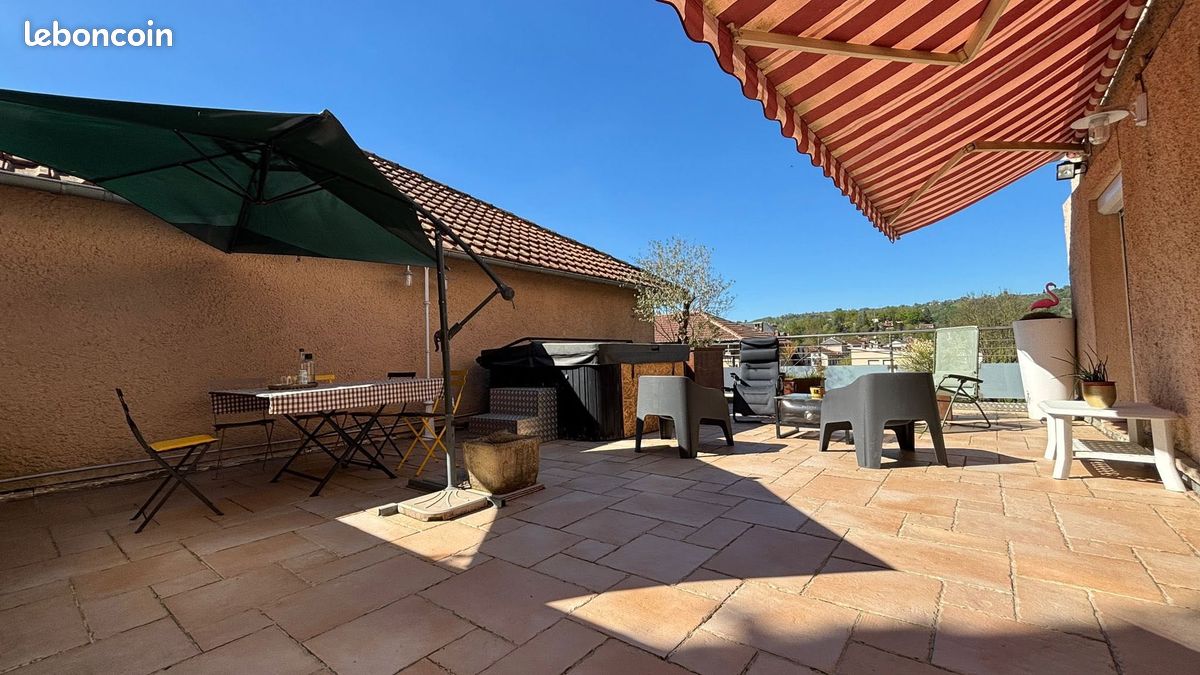 Maison 6 pièces 160 m² · à Bagnac-sur-Célé · 160 m² · 192 000 €