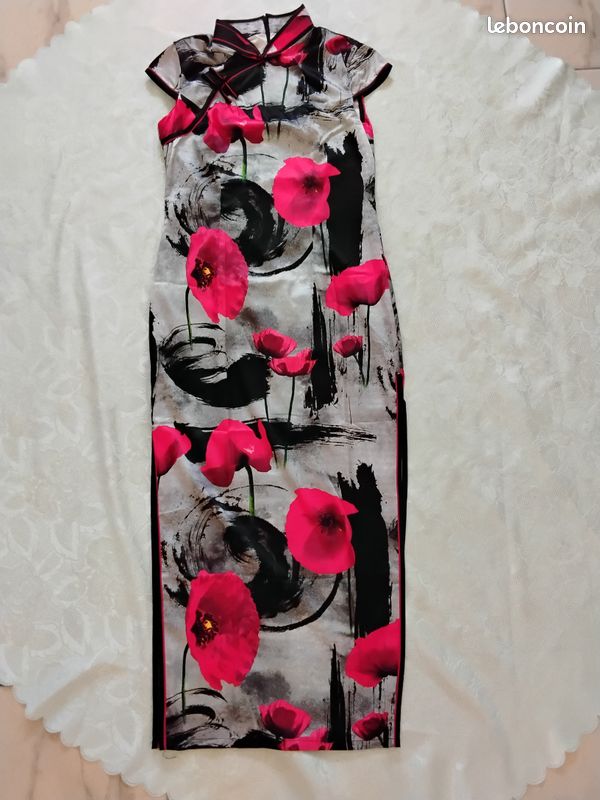 Robe longue cheongsam, noir et rouge, coquelicot (image 12)