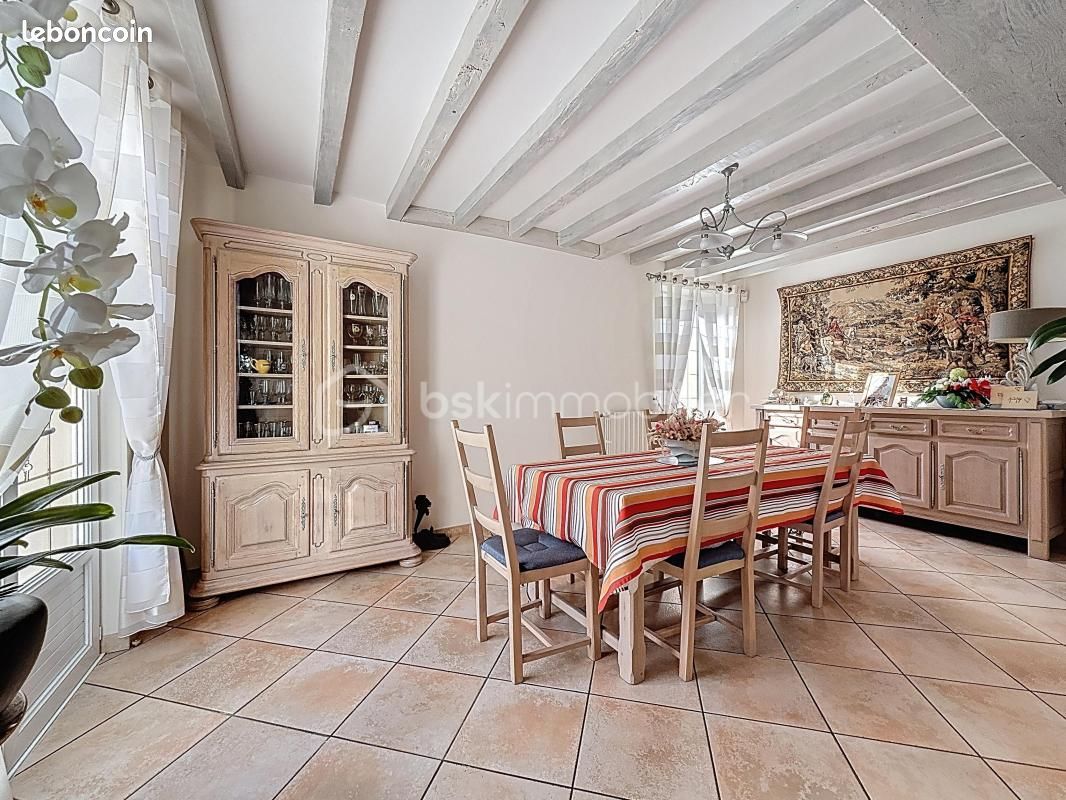 Maison 7 pièces 134 m² · à Selles-sur-Cher · 134 m² · 249 900 €