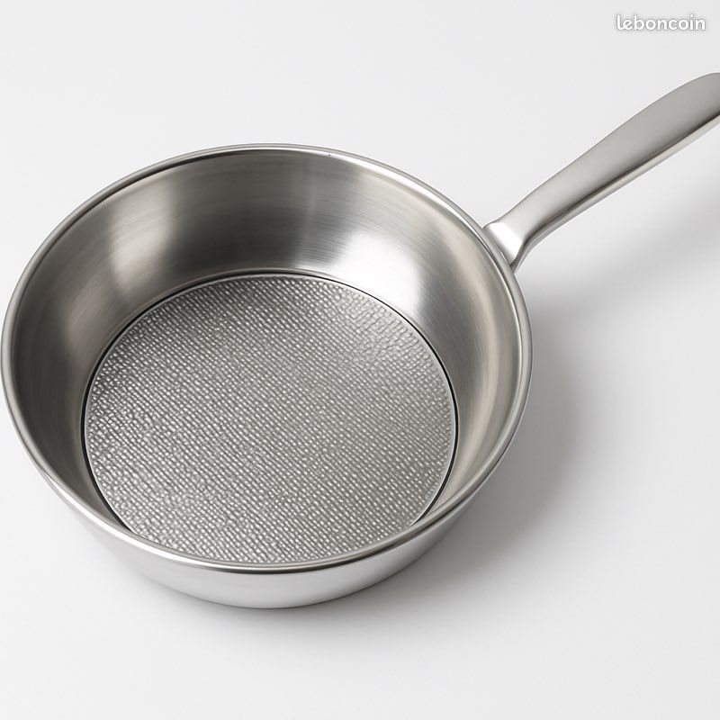 Poêle inox (acier inoxydable) – Anti-adhésive alvéolée (image 1)