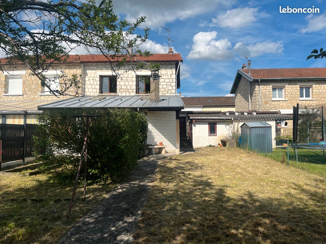 Maison 6 pièces 105 m² · à Saint-Dizier · 105 m² · 125 000 €
