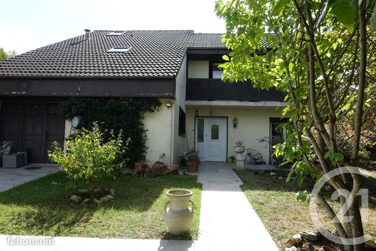 Maison 8 pièces 177 m² · à Limeil-Brévannes · 177 m² · 530 000 €