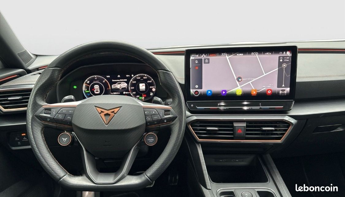 Cupra Formentor VZ 245 HYBRIDE RECHARGEABLE / TOIT OUVRANT VOLANT SUPERSPORT CAMERA DE RECUL COFF... (image 6)