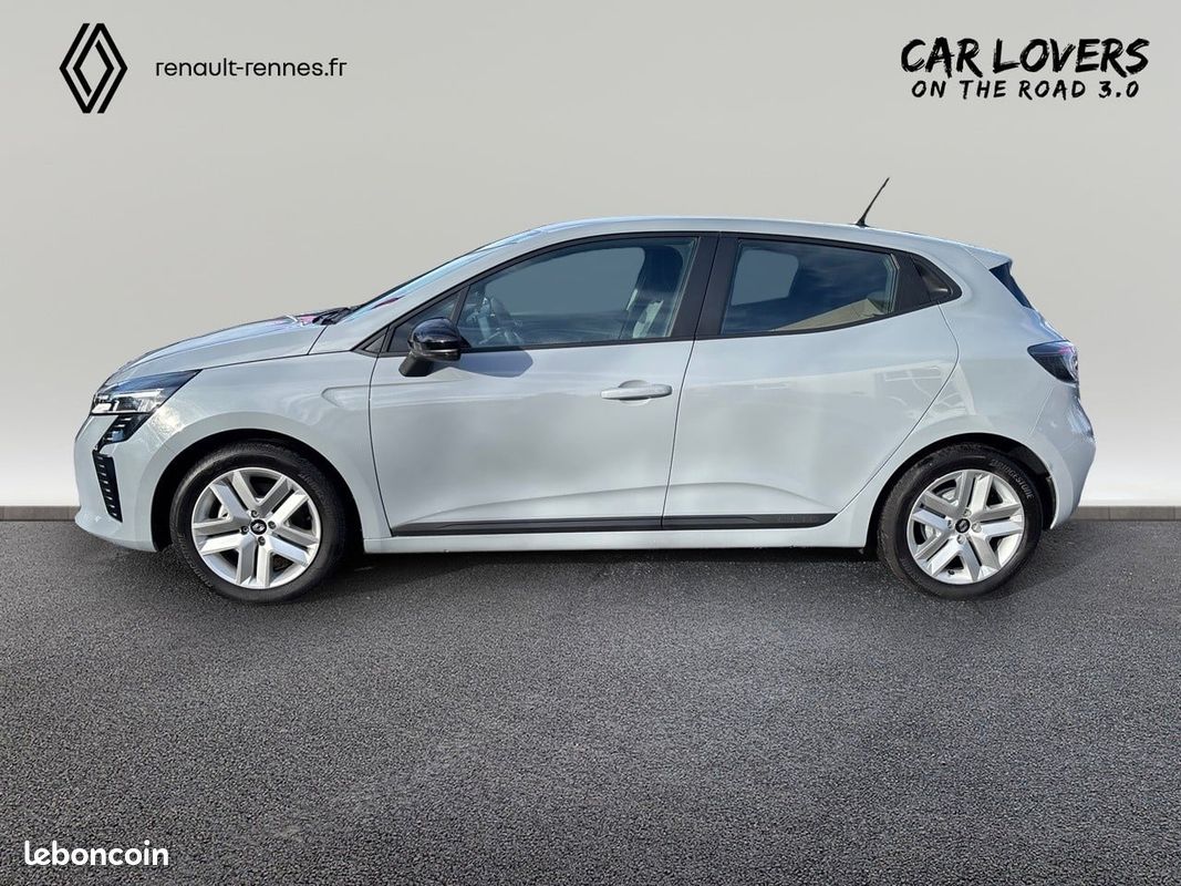RENAULT Clio E-Tech full hybrid 145 ch GSR2 Evolution (image 2)