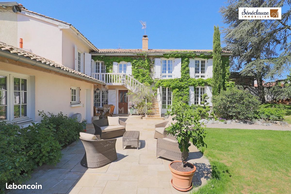 Maison 8 pièces 174 m² · à Francheville · 174 m² · 670 000 €