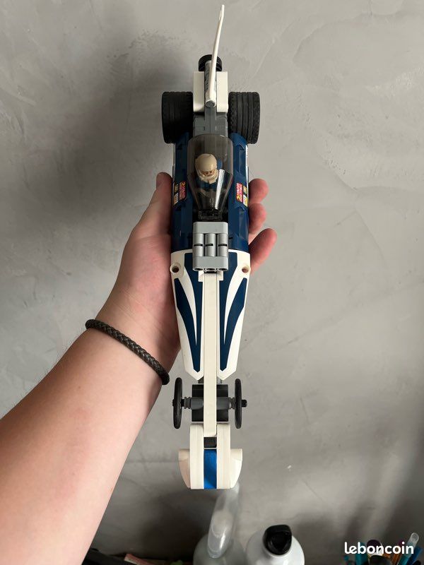Lego techinique voiture 42033 (image 2)