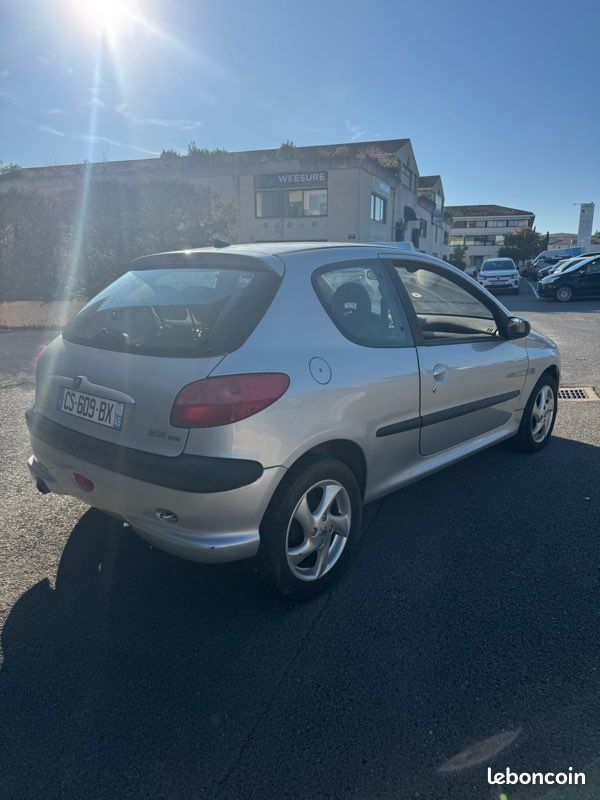 Peugeot 206 quiksilver 2.0 hdi 90ch (image 3)