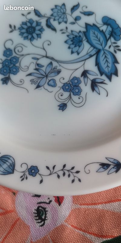 Lot 6 Assiettes à Dessert Arcopal + Coupelle - Motif Floral Craquelé Bleu - Vintage