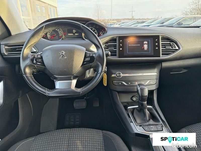 Peugeot 308 1.2 PureTech 130ch Style EAT6 (image 8)