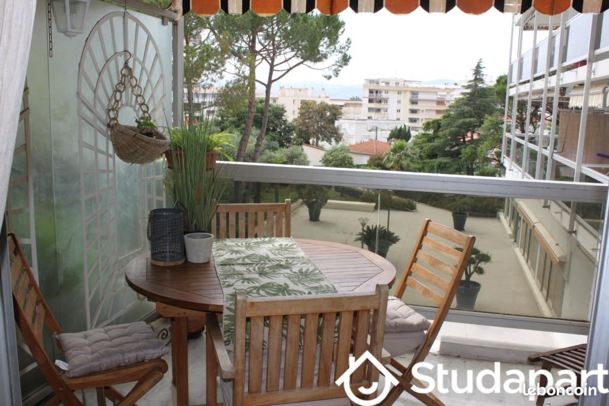 Appartement 2 pièces 53 m² · à Antibes · 53 m² · 930 €/mois