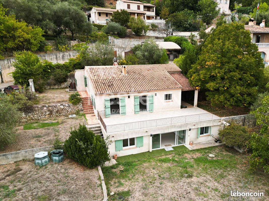 Maison 7 pièces 152 m² · au Tignet · 152 m² · 500 000 €