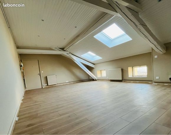 Appartement refait à neuf, 2ch, 70m2 au sol