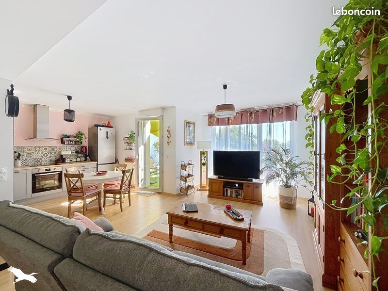 Appartement 4 pièces 89 m² · à Bègles · 89 m² · 348 480 €
