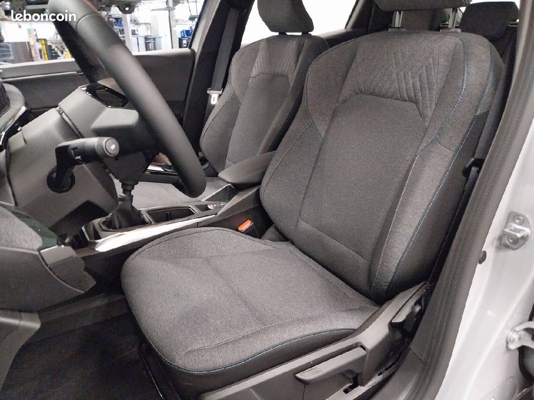 RENAULT Clio TCe 115 ch Evolution + (image 9)