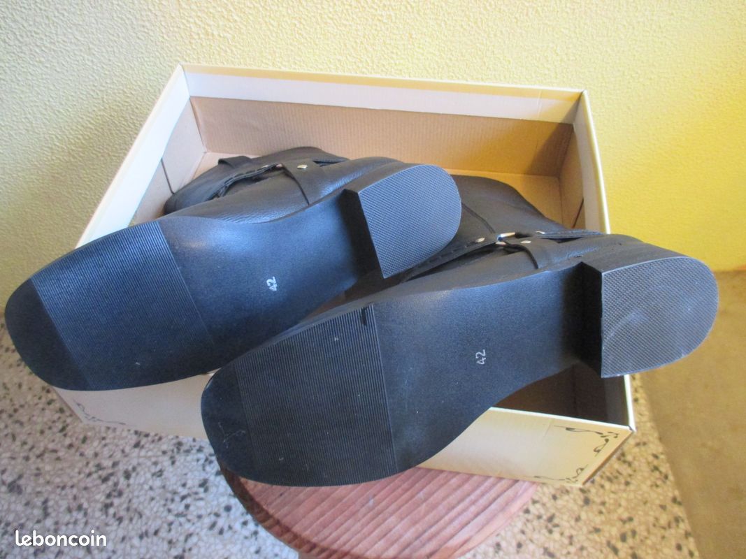 Bottes homme et femme moto etc (image 2)